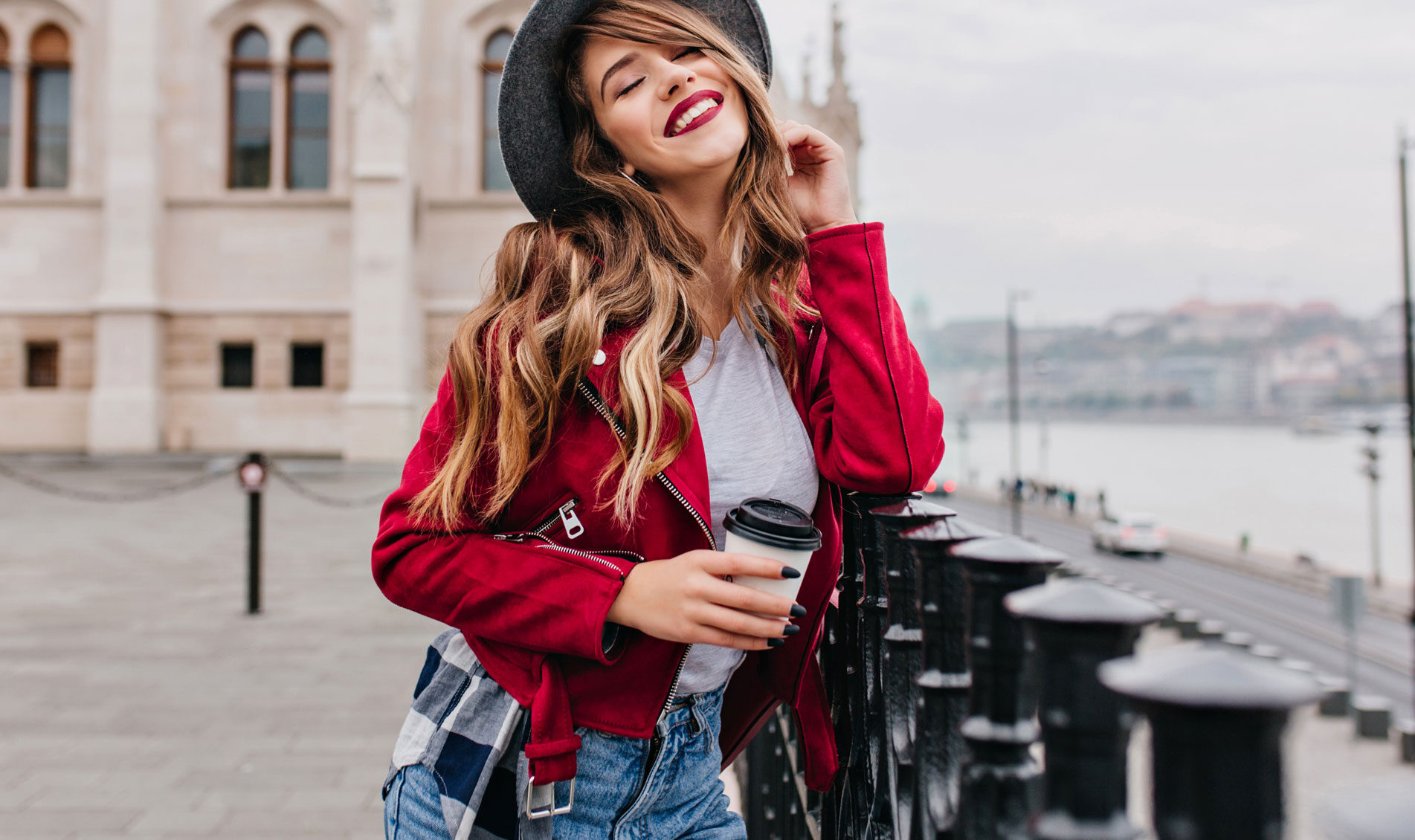 Leandra Medine On The Importance Of Maintaining Her Personal Style Leandra Medine On The Importance Of Maintaining Her Personal Style